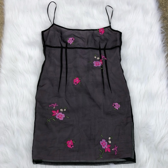 Laundry by Shelli Silk Lace Overlay Mini dress - Picture 2 of 6